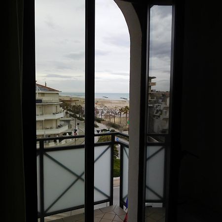 Gabbiano Apartments Ρίμινι Εξωτερικό φωτογραφία