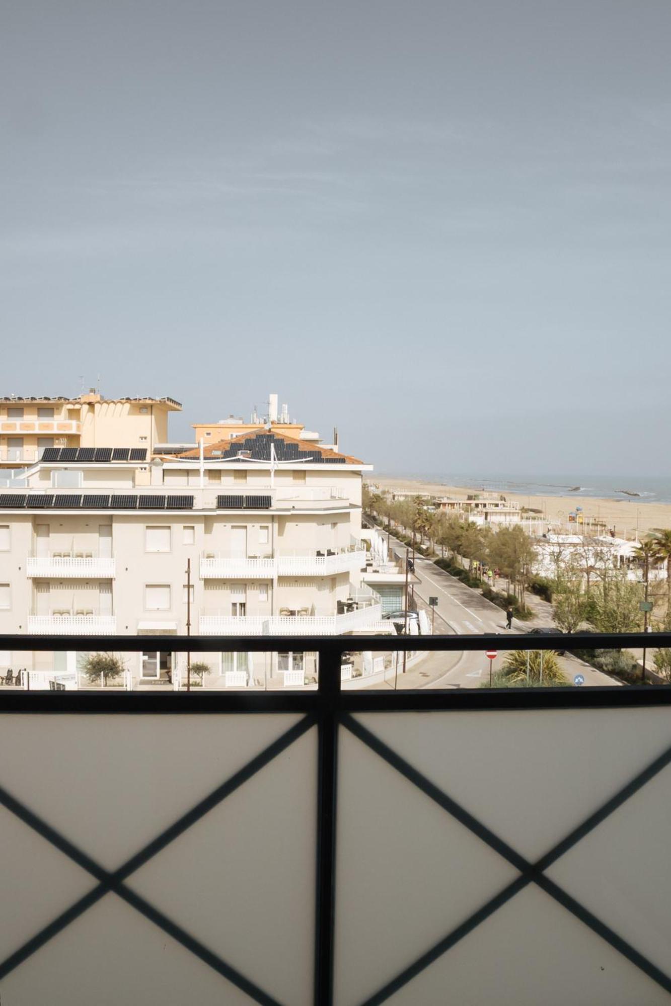 Gabbiano Apartments Ρίμινι Εξωτερικό φωτογραφία