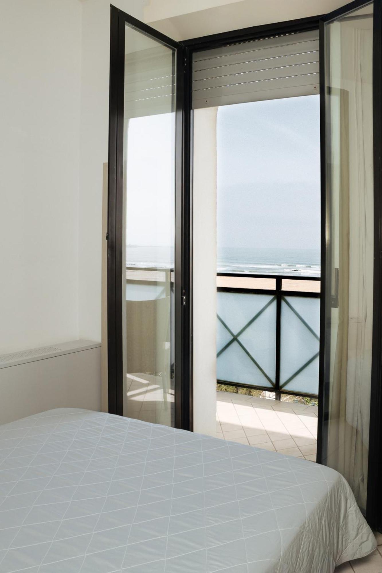 Gabbiano Apartments Ρίμινι Εξωτερικό φωτογραφία