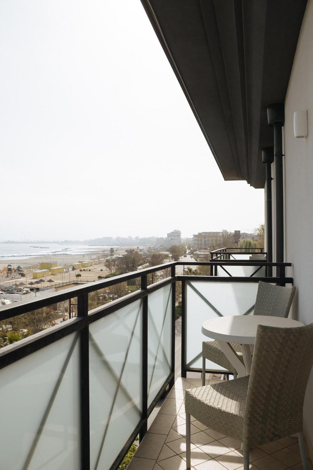 Gabbiano Apartments Ρίμινι Εξωτερικό φωτογραφία
